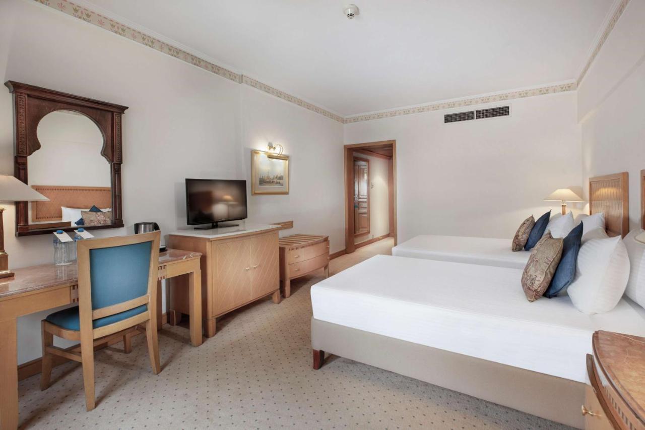 فندق ستيجنبرجر النيل الأقصر المظهر الخارجي الصورة A room at the hotel
