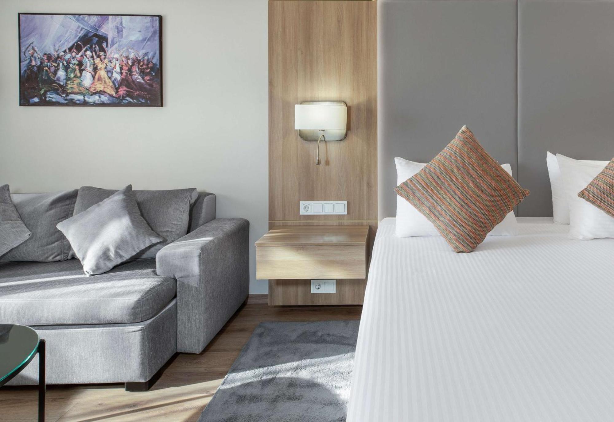 فندق ستيجنبرجر النيل الأقصر المظهر الخارجي الصورة A room at the hotel