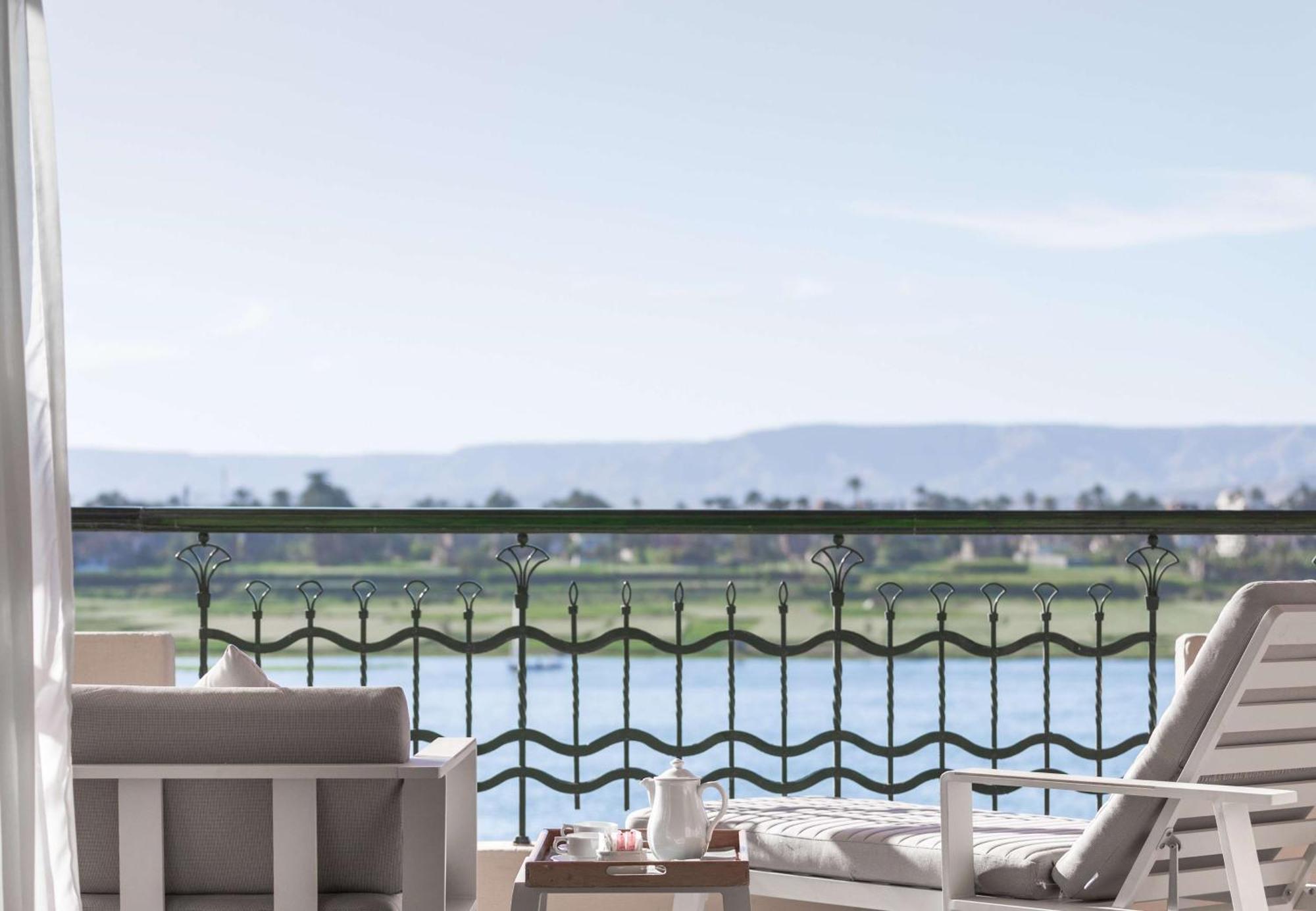 فندق ستيجنبرجر النيل الأقصر المظهر الخارجي الصورة View of the Nile from the Four Seasons Hotel