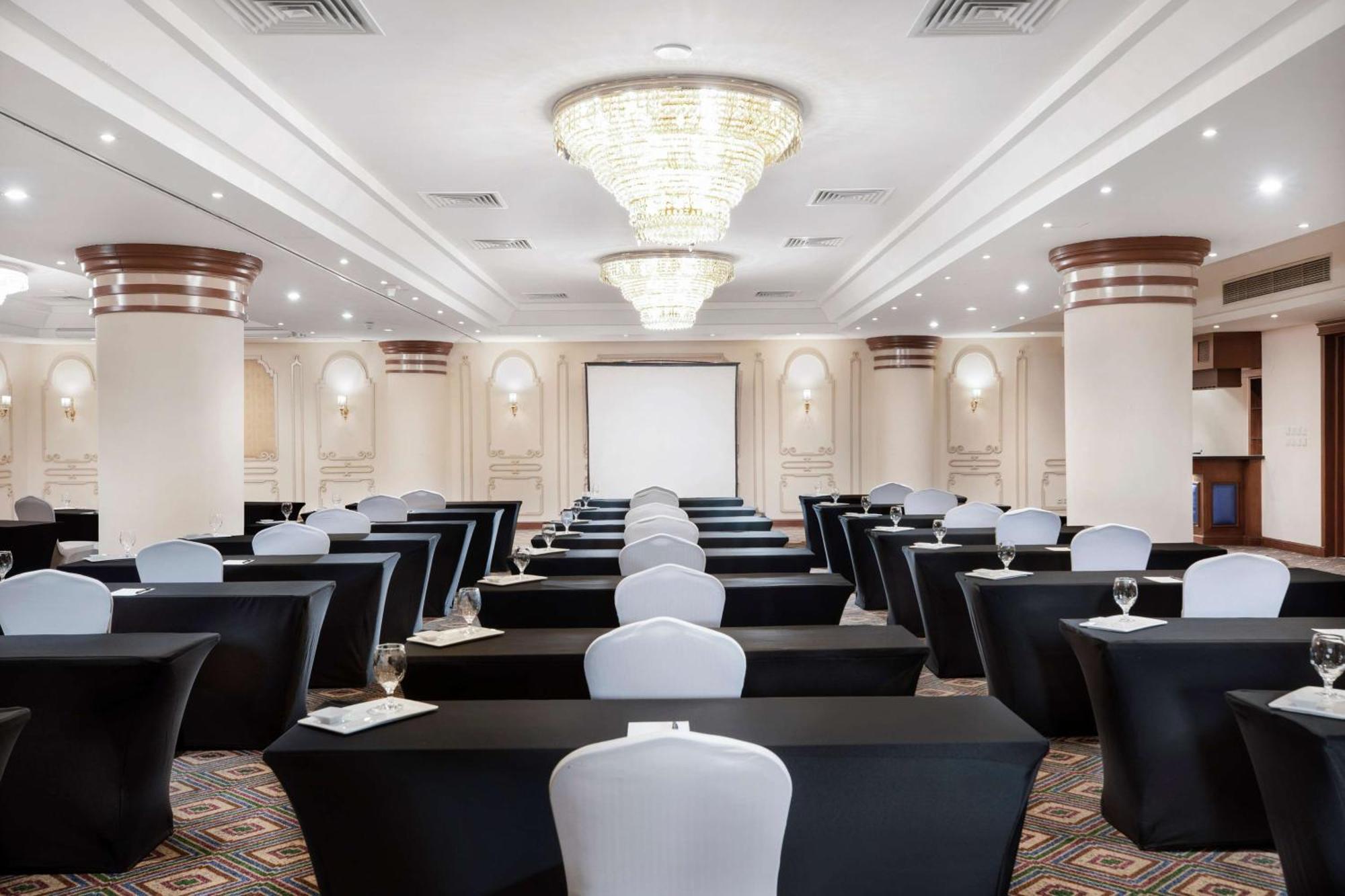 فندق ستيجنبرجر النيل الأقصر المظهر الخارجي الصورة The ballroom