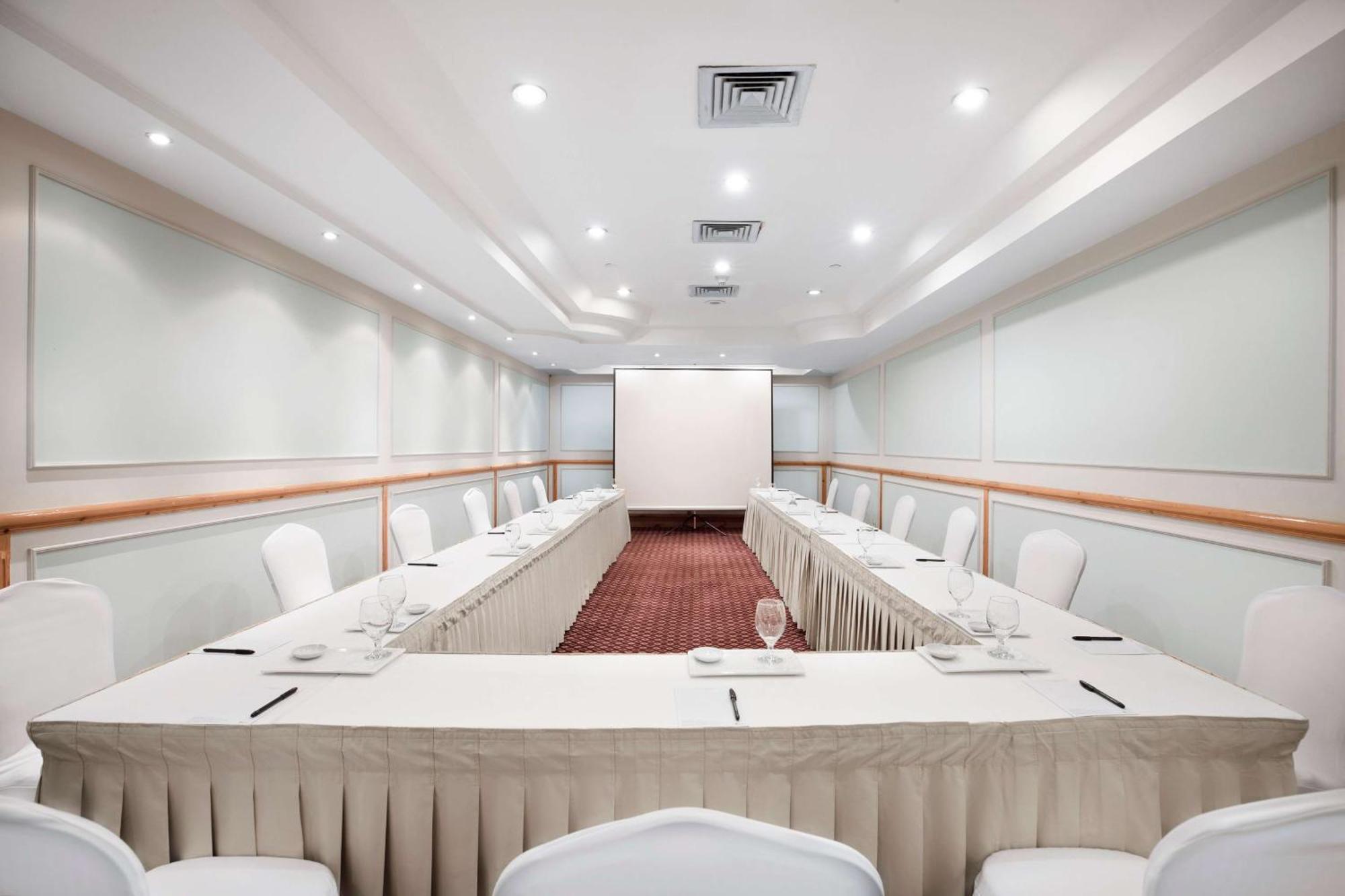 فندق ستيجنبرجر النيل الأقصر المظهر الخارجي الصورة Meeting room