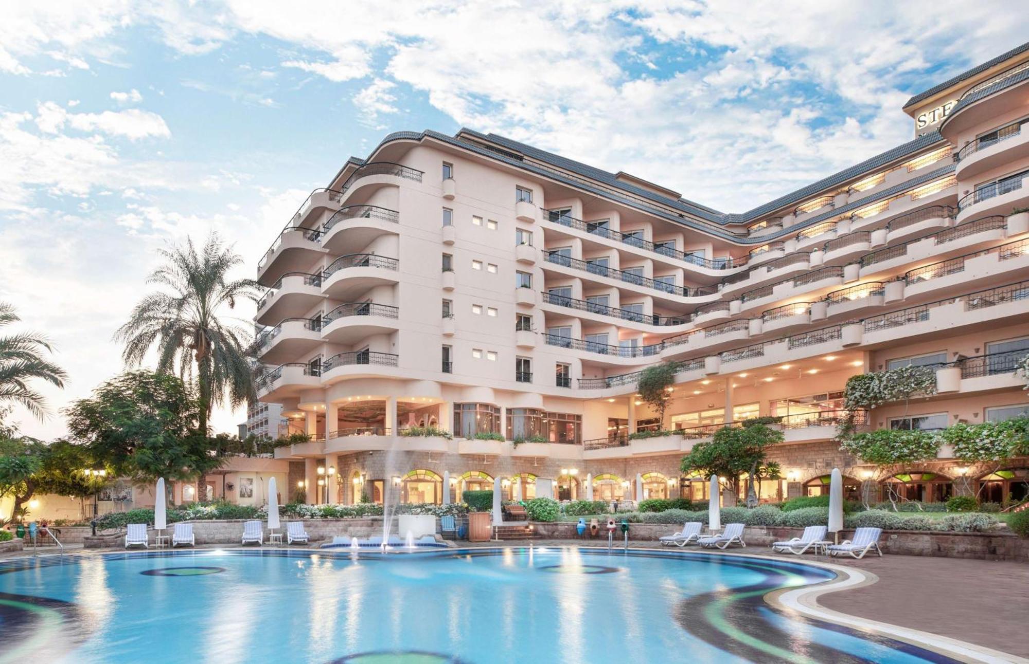 فندق ستيجنبرجر النيل الأقصر المظهر الخارجي الصورة The Nile Hilton